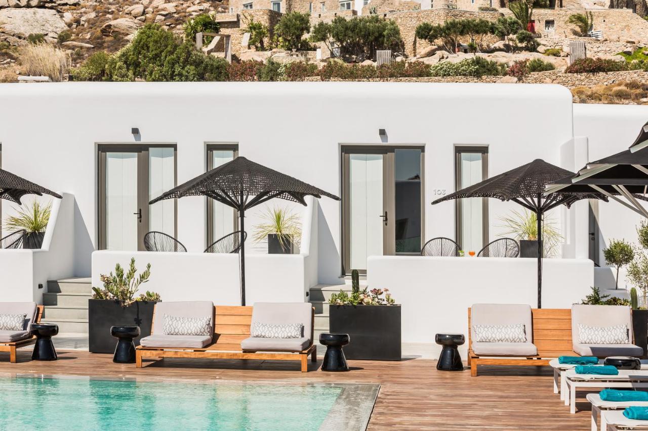 Amyth Of Mykonos