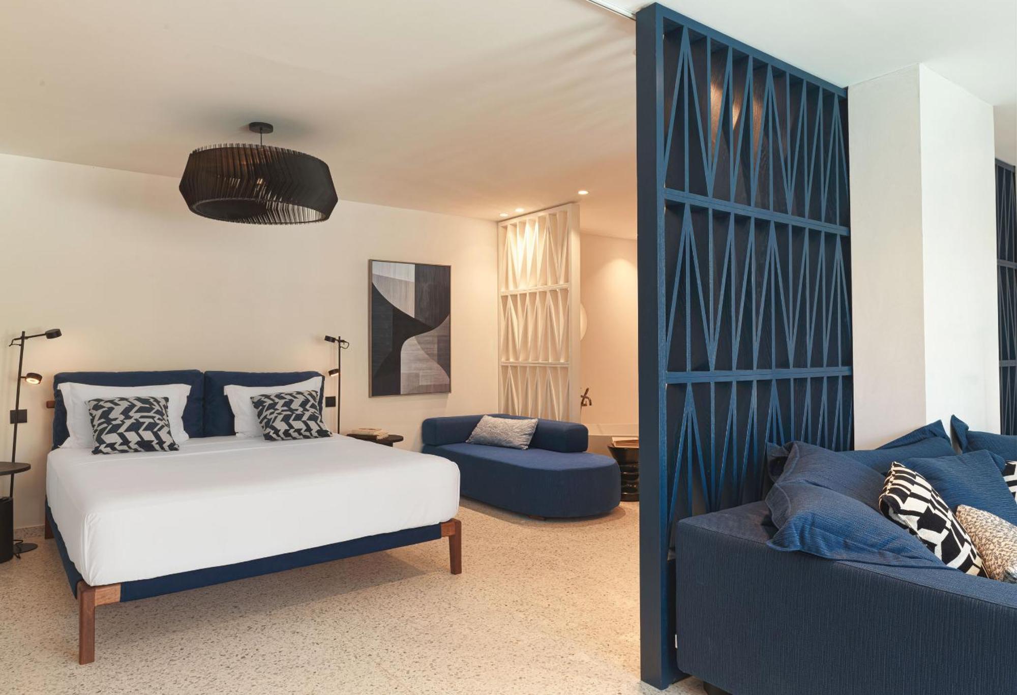 Amyth Of Mykonos 4* Super Paradise Beach (Mykonos)