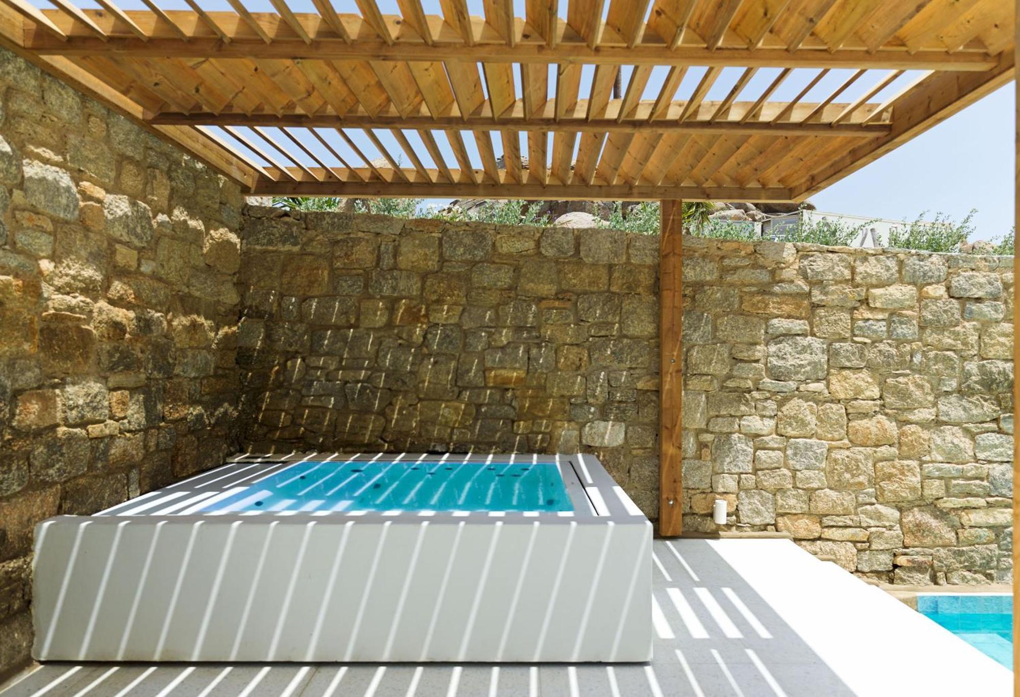 Amyth Of Mykonos Hotel 4*